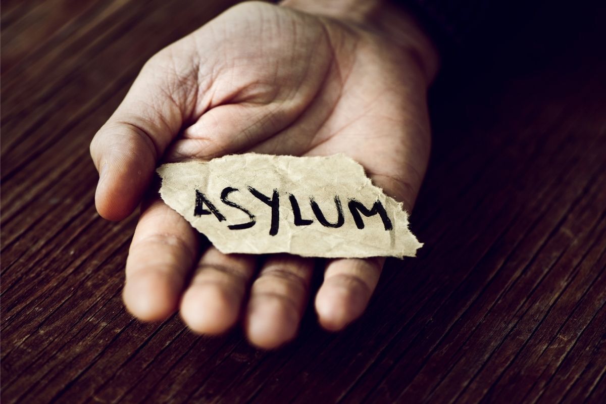 How Does Asylum Help People Fleeing Persecution? - Voloshen Law Firm P.C